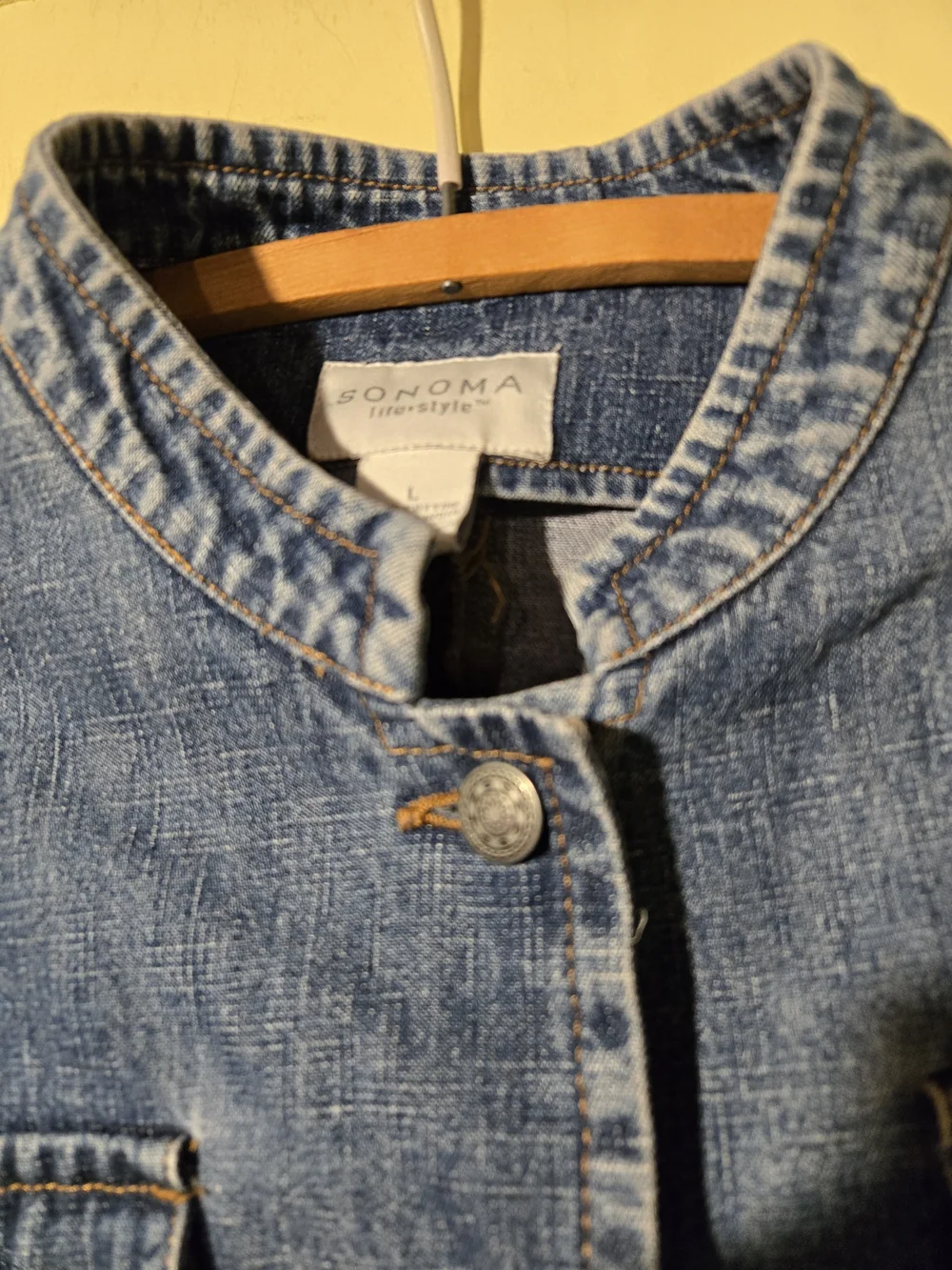 Women's Sonoma Blue Collarless Denim Jacket.